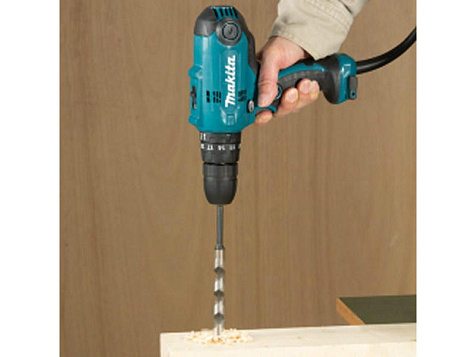 Дрель-шуруповерт ударная 2-скоростная MAKITA HP 0300