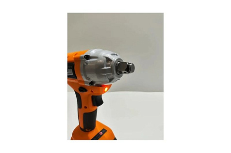 Гайковерт аккумуляторный ВИХРЬ АГ-300/20Li 2х2Ah 72/24/4