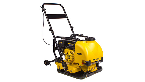 Виброплита бензиновая с баком воды CHAMPION PC9750FT