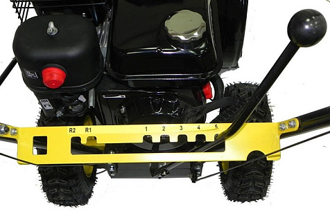 Снегоуборщик HUTER SGC 6,8M 70/7/128