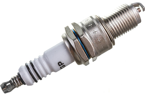 Свеча зажигания (2-тактных двиг. GG950,951,GP40-II/4-тактные верх-клапанные двиг) CHAMPION IGP F5TC